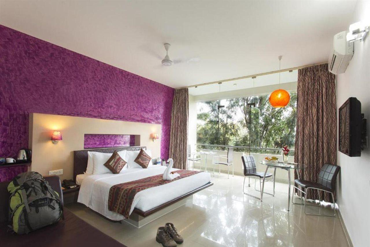 Sterling 4* Yelagiri